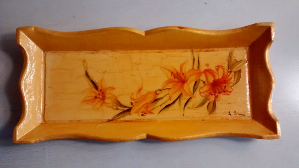 Svuotatasche legno 23x10 iris decoupage e pittura        euro 23