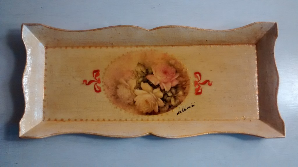 Svuotatasche legno lungo 23x10  cameo con rose decoupage e pittura euro 23 